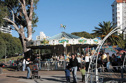 Parque Rodó. - Department of Montevideo - URUGUAY. Photo #29594