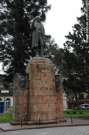 Monumento a Artigas - Departamento de Tacuarembó - URUGUAY. Foto No. 32665