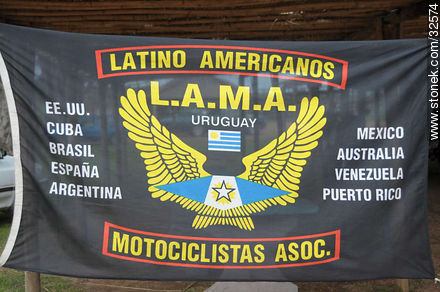Bandera de L.A.M.A. - Departamento de Tacuarembó - URUGUAY. Foto No. 32574