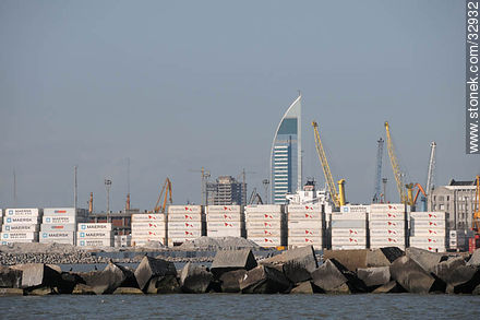Port of Montevideo - Department of Montevideo - URUGUAY. Photo #32932