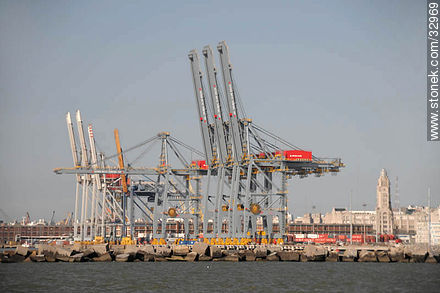 Port of Montevideo - Department of Montevideo - URUGUAY. Photo #32969
