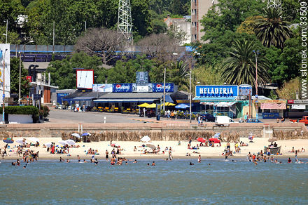 Playa Ramírez y Parque Rodó - Departamento de Montevideo - URUGUAY. Foto No. 33509