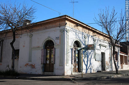 Corner of Mercedes city - Soriano - URUGUAY. Photo #34830