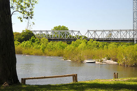 Prado de la Piedra Alta. Bridge over Santa Lucía Chico river. - Department of Florida - URUGUAY. Photo #35595