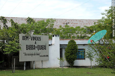 Barra do Quaraí, Brasil - Departamento de Artigas - URUGUAY. Foto No. 36210