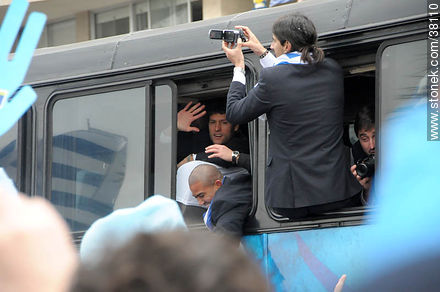 Uruguayan footbal soccer team reception after playing the World Cup in South Africa, 2010. -  - URUGUAY. Photo #38110