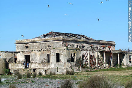 Ruins at Isla de Flores.   -  - URUGUAY. Photo #38723
