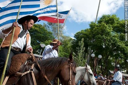 Uruguayan patriotic flags - Tacuarembo - URUGUAY. Photo #40190