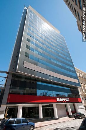 Mapfre building at Juncal St. - Department of Montevideo - URUGUAY. Photo #40770