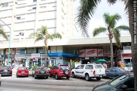 Gorlero Ave. - Punta del Este and its near resorts - URUGUAY. Photo #41016