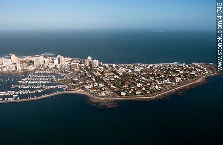 Peninsula and port of Punta del Este - Punta del Este and its near resorts - URUGUAY. Photo #41745