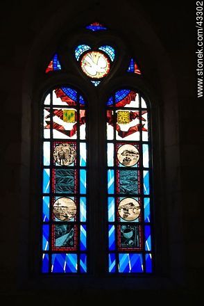 Stained glass of the Church of Brouage - Region of Poitou-Charentes - FRANCE. Photo #43302