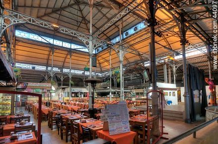 Restaurantes del Mercado de la Abundancia - Departamento de Montevideo - URUGUAY. Foto No. 44097