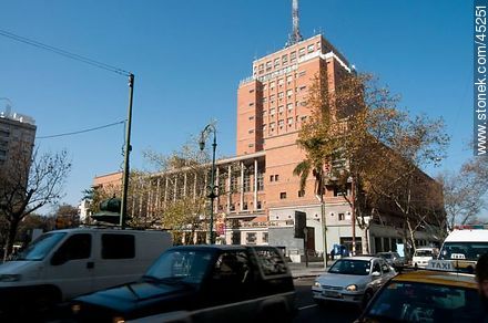 Calle Ejido. Intendencia Municipal de Montevideo. - Departamento de Montevideo - URUGUAY. Foto No. 45251