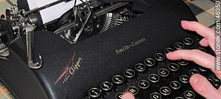 Typewriter Smith-Corona -  - MORE IMAGES. Photo #46350