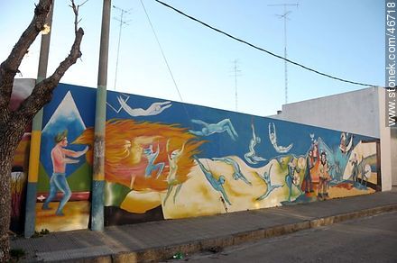 Mural de la ciudad de Rosario - Departamento de Colonia - URUGUAY. Foto No. 46718