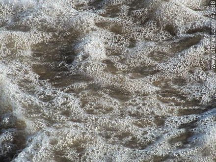 Foam on the shore - Department of Maldonado - URUGUAY. Photo #47588
