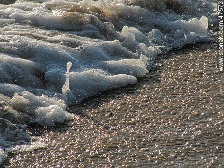 Foam on the shore - Department of Maldonado - URUGUAY. Photo #47573