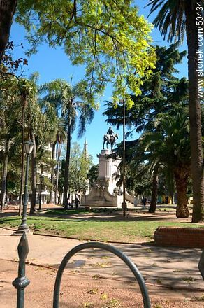 Monument to Zabala - Department of Montevideo - URUGUAY. Photo #50434