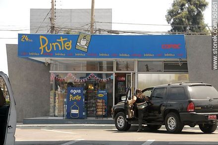 Minimarket in Arica - Chile - Others in SOUTH AMERICA. Photo #50561