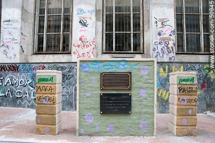 Homenaje del Parlamento a Emilio Frugoni - Departamento de Montevideo - URUGUAY. Foto No. 50945