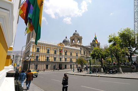 Bolivar Street. Government Palace and Plaza Murillo. - Bolivia - Others in SOUTH AMERICA. Photo #52186
