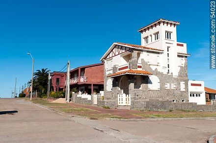 Corner of the streets El Trinquete and Los Sargos - Punta del Este and its near resorts - URUGUAY. Photo #54023