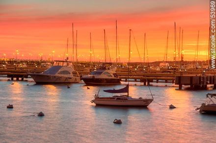 Colors of the sunset at the port of Punta del Este - Punta del Este and its near resorts - URUGUAY. Photo #53969