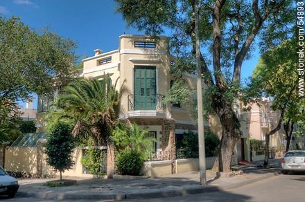 House on the street José Martí - Department of Montevideo - URUGUAY. Photo #54893