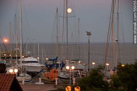 Dawn in the port - Department of Maldonado - URUGUAY. Photo #55055
