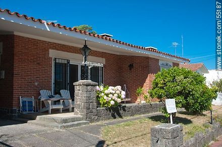 Casa de la calle Reconquista y Celedonio Rojas - Departamento de Maldonado - URUGUAY. Foto No. 55187