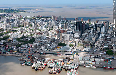 Puerto, Ciudad Vieja y Centro desde el aire - Departamento de Montevideo - URUGUAY. Foto No. 55709