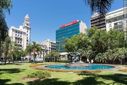 Plaza Fabini. - Departamento de Montevideo - URUGUAY. Foto No. 56102
