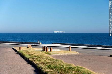 Cargo boat on the horizon in front of Punta del Este - Punta del Este and its near resorts - URUGUAY. Photo #57368