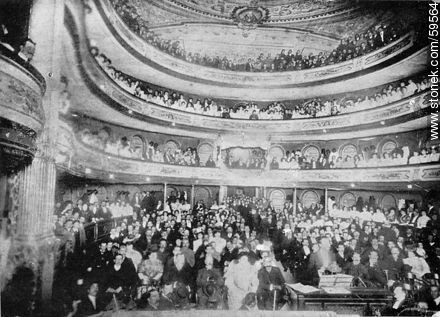 Teatro Larrañaga de Salto en 1910 -  - URUGUAY. Foto No. 59564