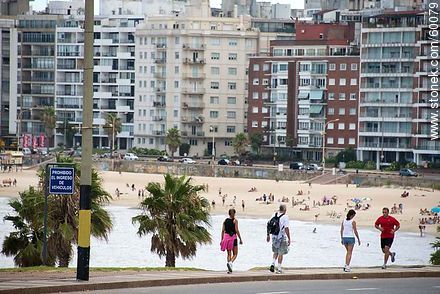 Walk along the promenade of Pocitos - Department of Montevideo - URUGUAY. Photo #60079