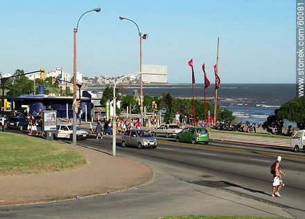 Rambla Rep. de Chile frente a la playa del Buceo - Departamento de Montevideo - URUGUAY. Foto No. 60081