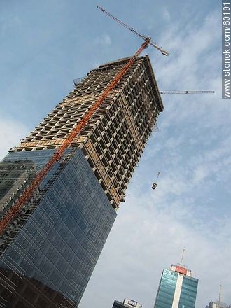 WTC4 en construcción (2011) - Departamento de Montevideo - URUGUAY. Foto No. 60191