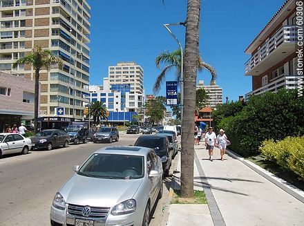 La calle 20 - Punta del Este y balnearios cercanos - URUGUAY. Foto No. 60306