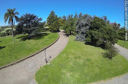 Vista aérea del parque del Prado - Departamento de Montevideo - URUGUAY. Foto No. 60752