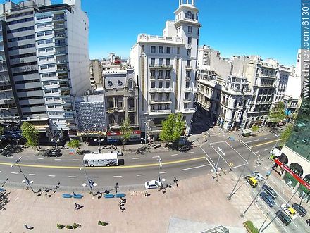 18 de Julio - Department of Montevideo - URUGUAY. Photo #61301