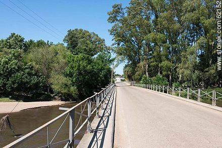 Puente sobre el río Santa Lucía en Ruta 6. - Departamento de Canelones - URUGUAY. Foto No. 62152