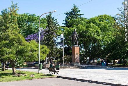Artigas Square - Department of Canelones - URUGUAY. Photo #62140