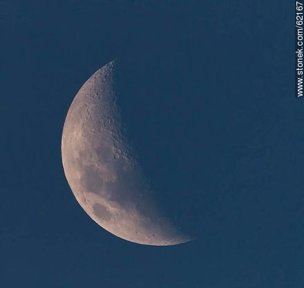 Crescent moon at sunset -  - MORE IMAGES. Photo #62167