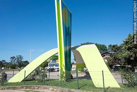 Entrance arch to the resort - Department of Canelones - URUGUAY. Photo #62401