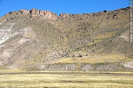 Mountain landscapes of the Bolivian altiplano in Route 4 - Bolivia - Others in SOUTH AMERICA. Photo #62910