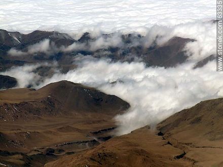 La Cordillera de los Andes con picos nevados - Chile - Otros AMÉRICA del SUR. Foto No. 63335