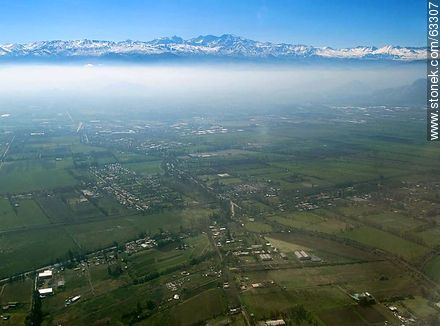 Valles y montañas próximos al aeropuerto de Santiago - Chile - Otros AMÉRICA del SUR. Foto No. 63307