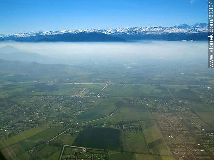 Valles y montañas próximos al aeropuerto de Santiago - Chile - Otros AMÉRICA del SUR. Foto No. 63304