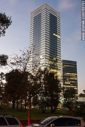 Tower 4 World Trade Center Montevideo. 40 floors - Department of Montevideo - URUGUAY. Photo #63791